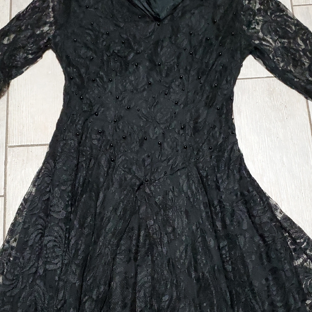 Karin Stevens Maxi Dress - Women's 8, Black Lace with Black Button Details - Picture 2 of 4
